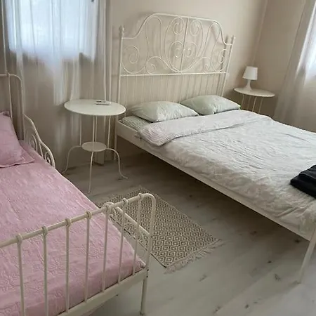 アパート Two-bedroom Flat At