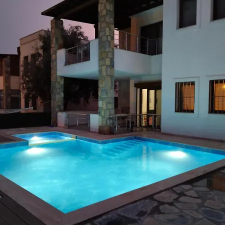 Two-bedroom Flat At Apartment